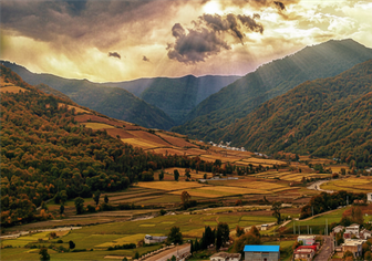 راهنمای جامع سفر به مازندران: از دریای خزر تا قله دماوند