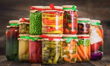 سوغات مازندران: چه چیزی از شمال بخریم؟ راهنمای جامع برای سفری خاطره انگیز!